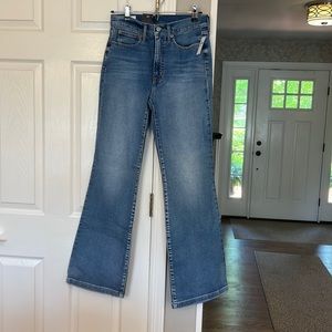 Gap Woman